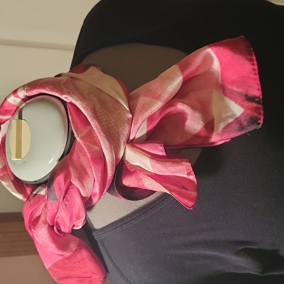 2 FOR $20 - Pink Rose Scarf - Picture 2 of 4